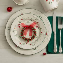 Pfaltzgraff® Winterberry® Set of 4 Dinner Plates- Dinner Plates